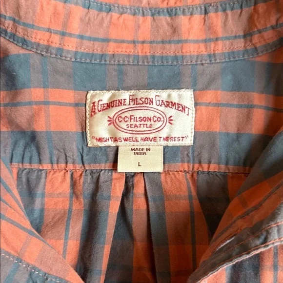 Filson lightweight button down - Picture 2 of 2